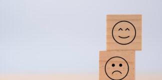 Distinguishing Between Fact and Opinion