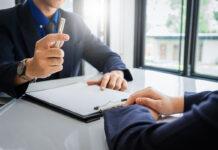 A management professor explains why you should stop explaining everything