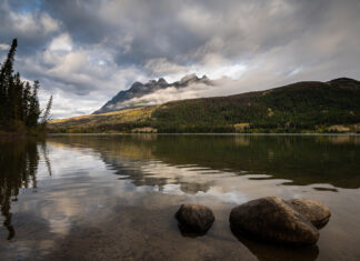 Yellowhead Mountain Hike