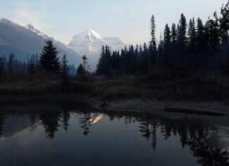 Overview of Mount Robson Provincial Park