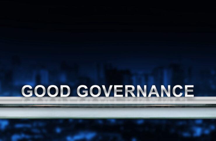 Government departments are organized vertically, but solving big societal challenges requires horizontal collaboration. Three case studies show it can be done.