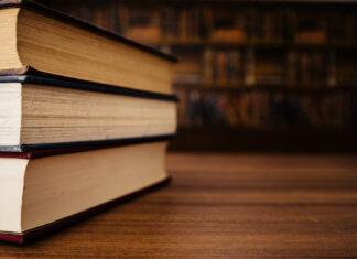 The Story Factor: Communication with Stories