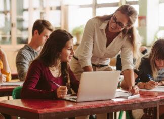 Resources and links to all statistics and research on youth in Canada